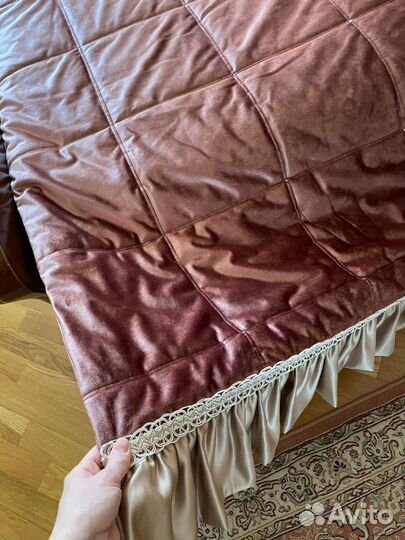 Покрывало на 2 х спальную кровать новое