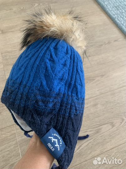 Шапка зимняяс помпоном Nels на мальчика 5-7 лет