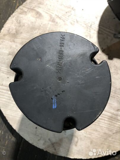 Насос продувки катализатора Mercedes Benz W220