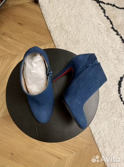Ботильоны Christian Louboutin оригинал 35р