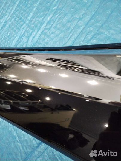 Молдинг двери Land Cruiser 200 задний левый черный