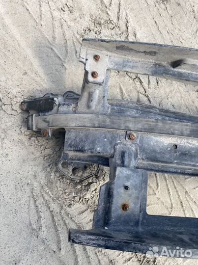 Усилитель бампера передний Kia Sorento XM 2012-20