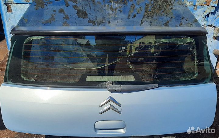 Крышка багажника Citroen C4