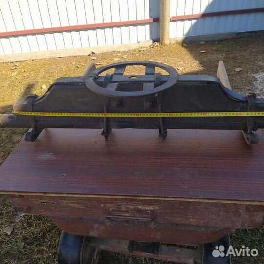 Передняя ось телеги для лошади