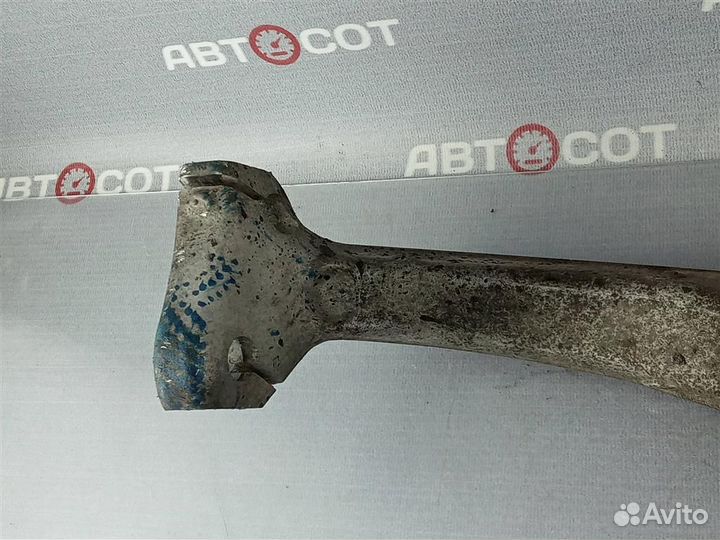 Кулак поворотный передний правый Audi A4 B8 (200