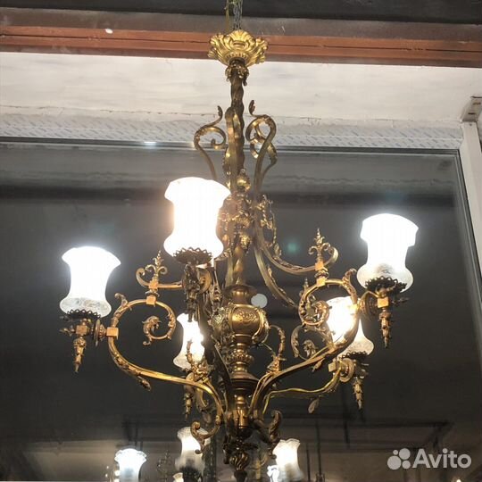 Большая антикварная бронзовая люстра начала XX века