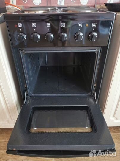Электрическая плита с духовкой Мечта (4 конф.) Б/У