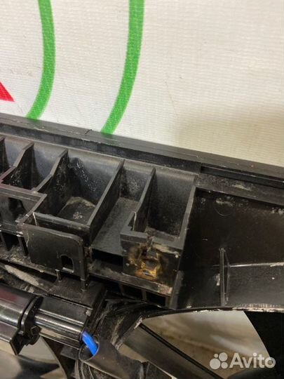 Вентилятор охлаждения двигателя Mitsubishi Lancer