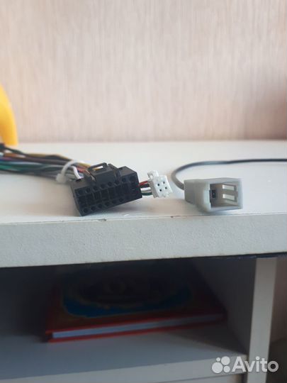 ISO Разъем KIA