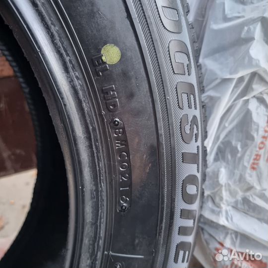 Bridgestone Blizzak VRX 235/55 R18 100S
