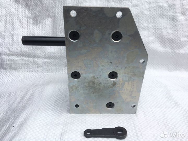 Коробка реверса-Реверс редуктор (Мотобуксировщик)