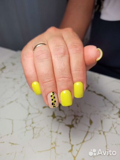 Маникюр на дому