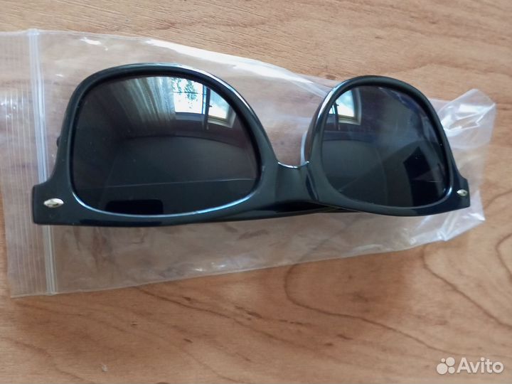 Солнцезащитные очки