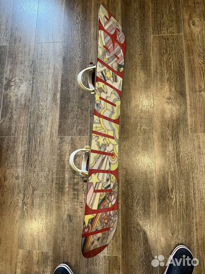 Сноуборд с креплениями Salomon