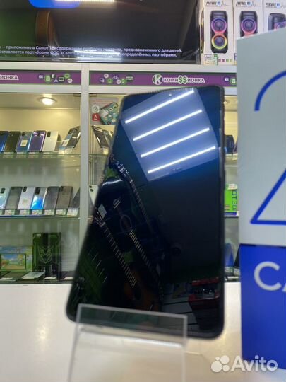 TECNO Camon 20 Pro, 8/256 ГБ