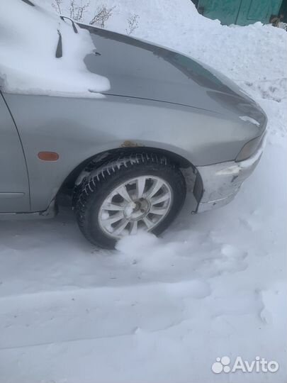 Mitsubishi Galant 1.8 AT, 1998, 250 000 км