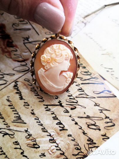 Камея, кулон, золото 375 ct, нат. раковина, Англия
