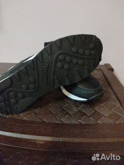 Мужские кроссовки reebok 40,5