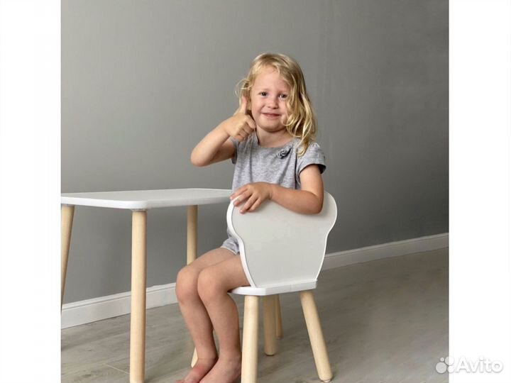 Детская мебель, стол и стул