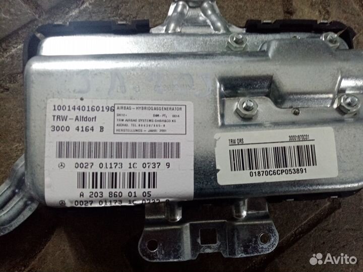 Подушка пезопасности mercedes w203
