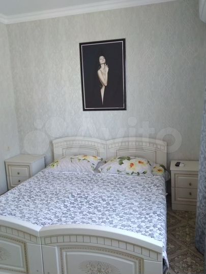 Комната 15 м² в 8-к., 3/3 эт.