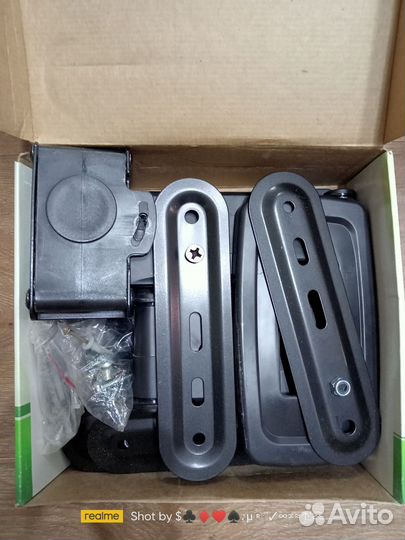 Кронштейн для телевизора на стену