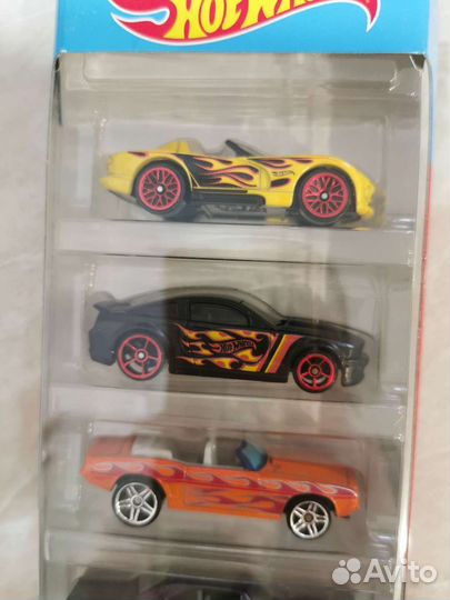 Hot wheels flames 5 pack