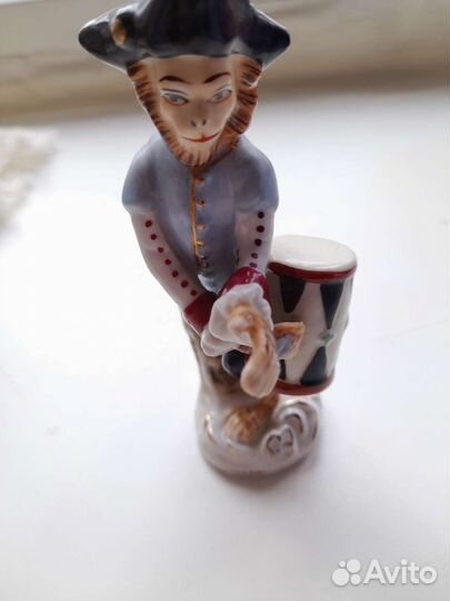 Коллекция «Обезьяний оркестр». Статуэтки. Фарфор