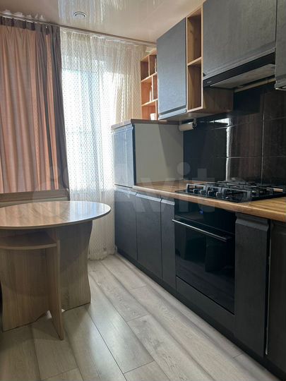3-к. квартира, 65 м², 5/5 эт.