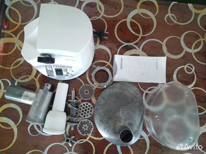 Мясорубка электрическая Kenwood pro 1400