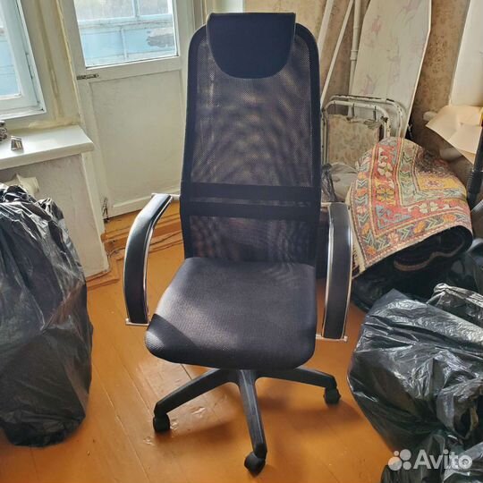 Компьютерное кресло бу