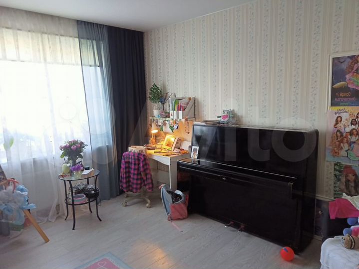 3-к. квартира, 82,4 м², 1/3 эт.