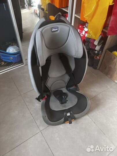 Автокресло chicco