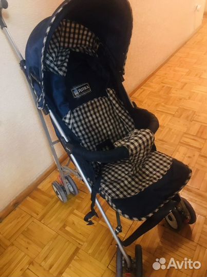 Прогулочная коляска бу, в хорошем состоянии