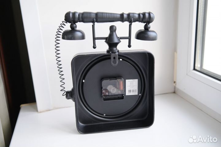 Новые настенные часы «Ретро-телефон»(Италия)