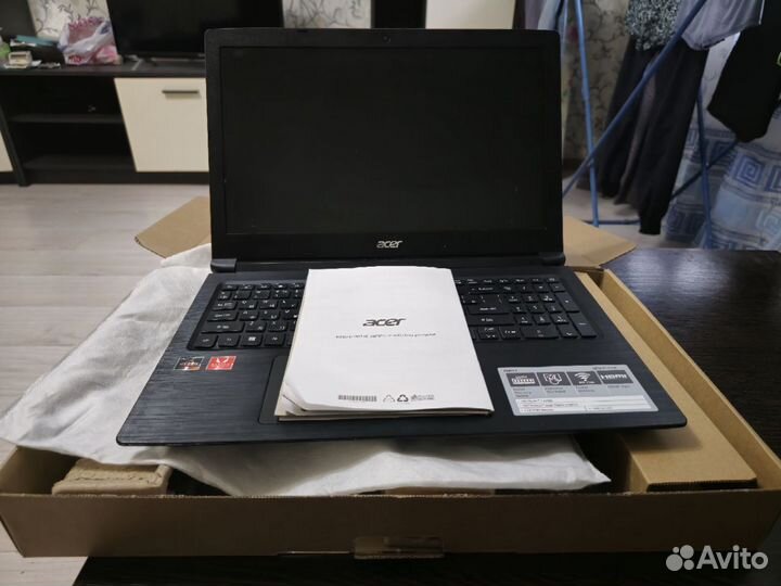 Acer на Razen 3 SSD 256