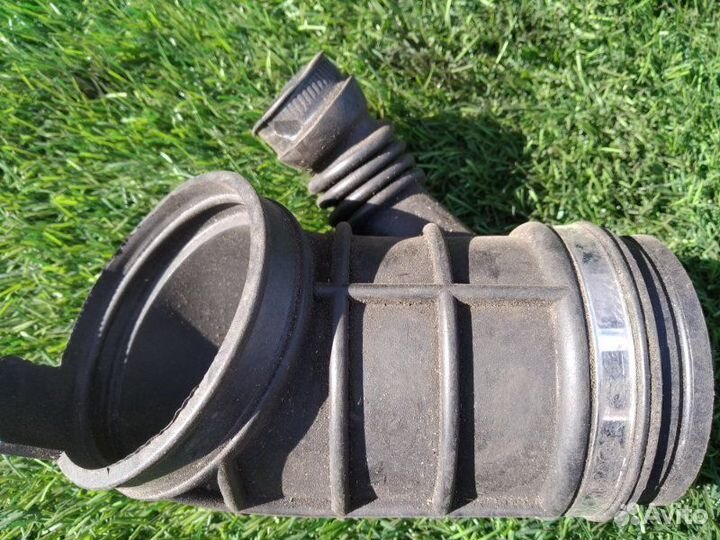 Воздуховод гофрированный Bmw 325I E46 M54