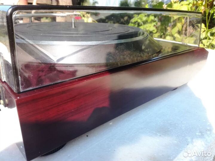 Проигрыватель винила Denon dp-70m