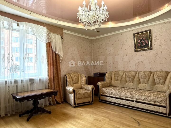 2-к. квартира, 73,8 м², 5/10 эт.