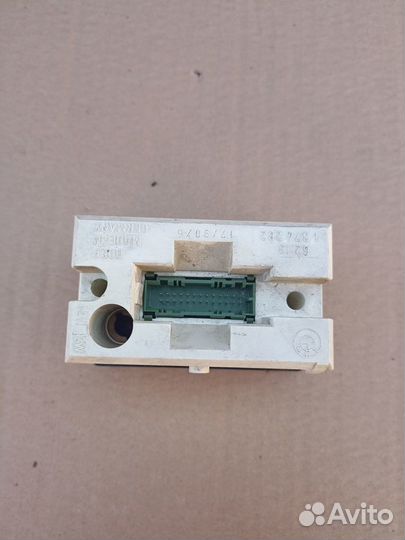 Часы в панель бмв е34 е32