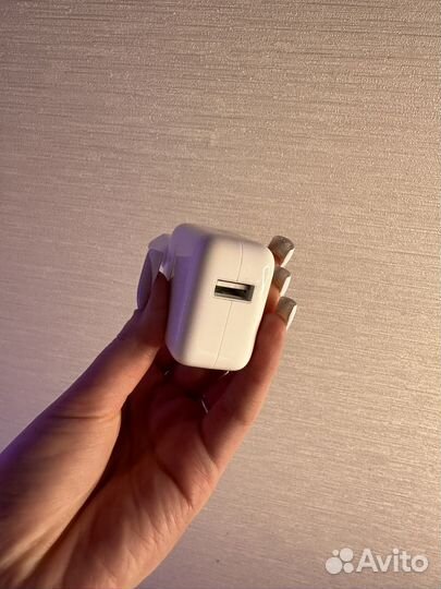 Apple Блок питания 12v