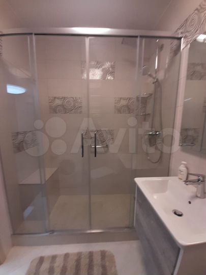 1-к. квартира, 42 м², 4/9 эт.