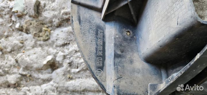 Кронштейн бампера передний левый A2928850024 GLE C