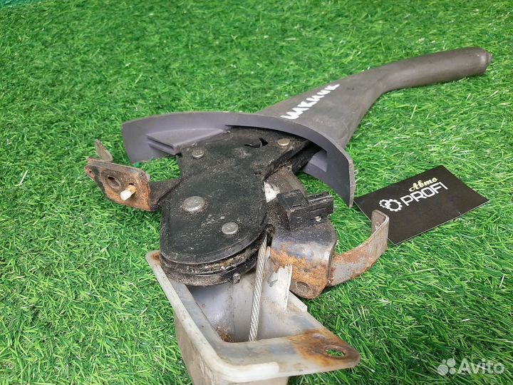 В наличии: Ручник на Toyota Picnic 1