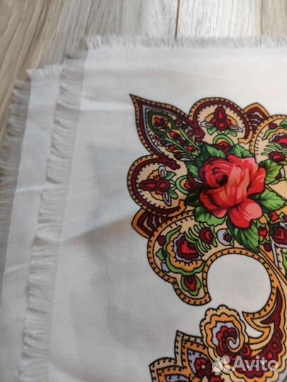 Платки в русском стиле