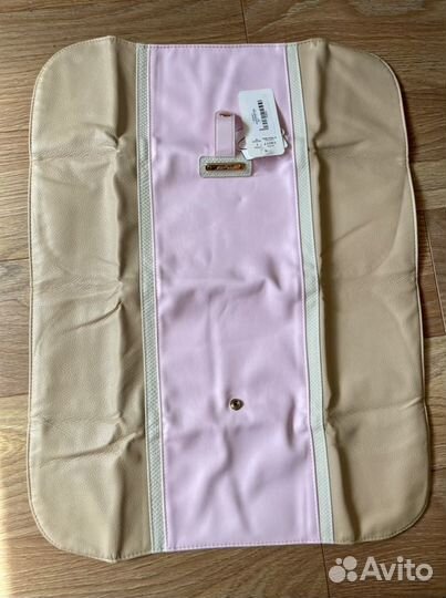 Пеленка из экокожи Mayoral новая