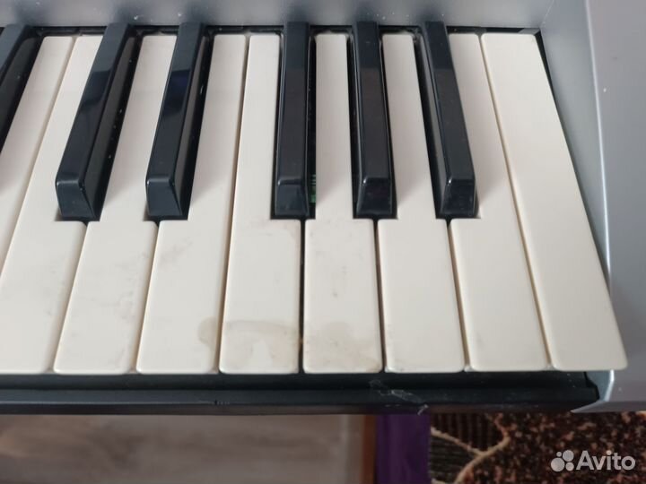 Синтезатор Supra SKB-610U