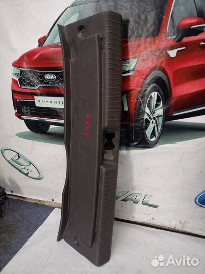 Накладка замка панели Kia Venga 1 2011