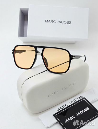 Солнцезащитные очки Marc Jacobs Листай