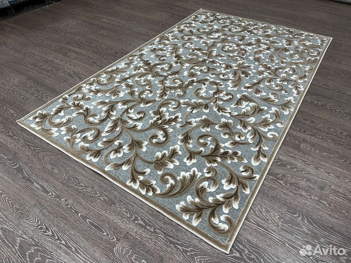 Ковер новый 1.45х2.3 м